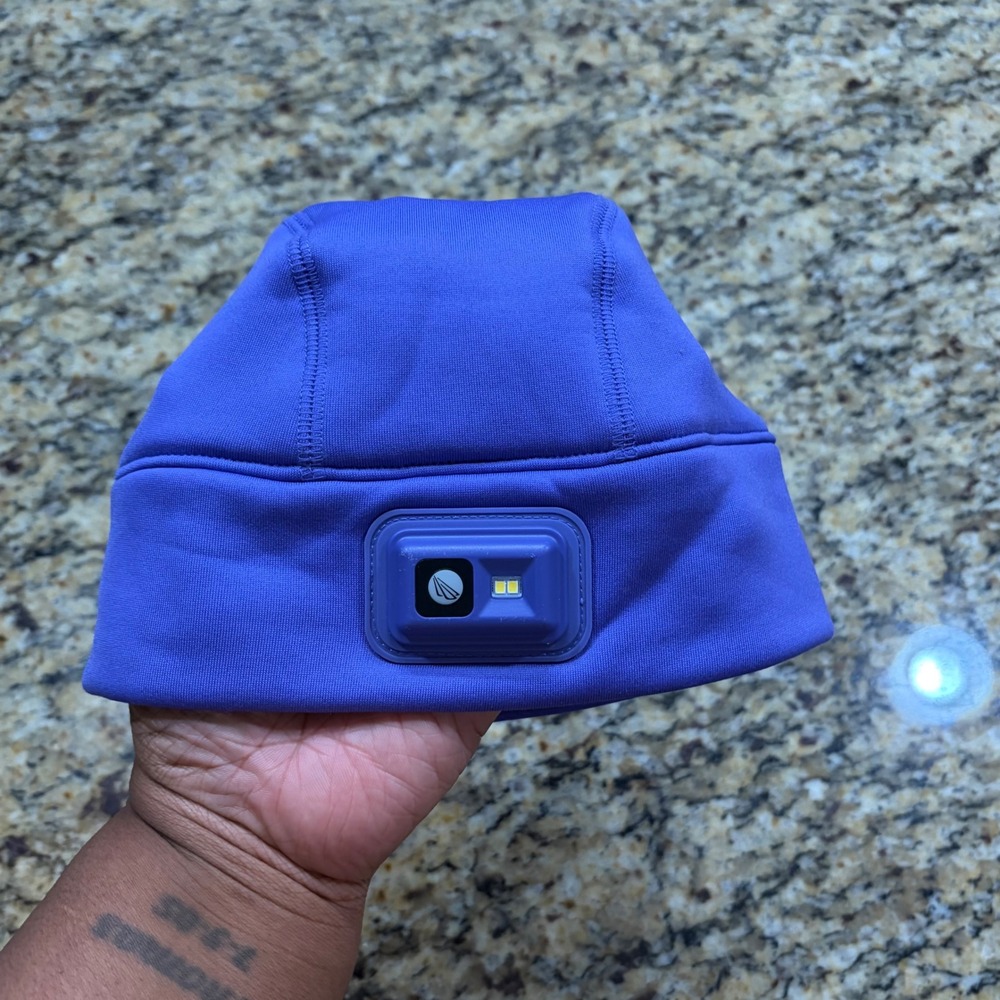 LL Bean Pathfinder Beanie LED Lighted‎ Running Hat Purple Rechargeable Headlamp
